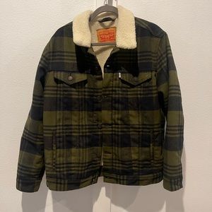 Levi’s Sherpa jacket